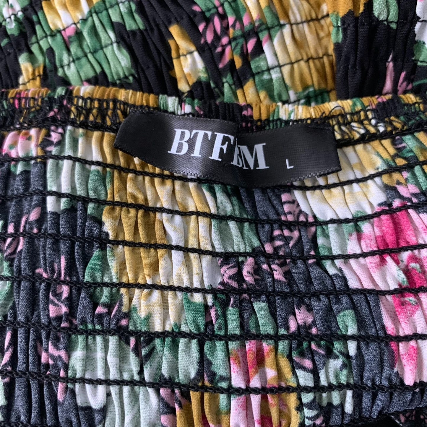 Puff Sleeve Boho Midi Dress L Black Floral Stretch Key Hole Front Sweetheart NEW