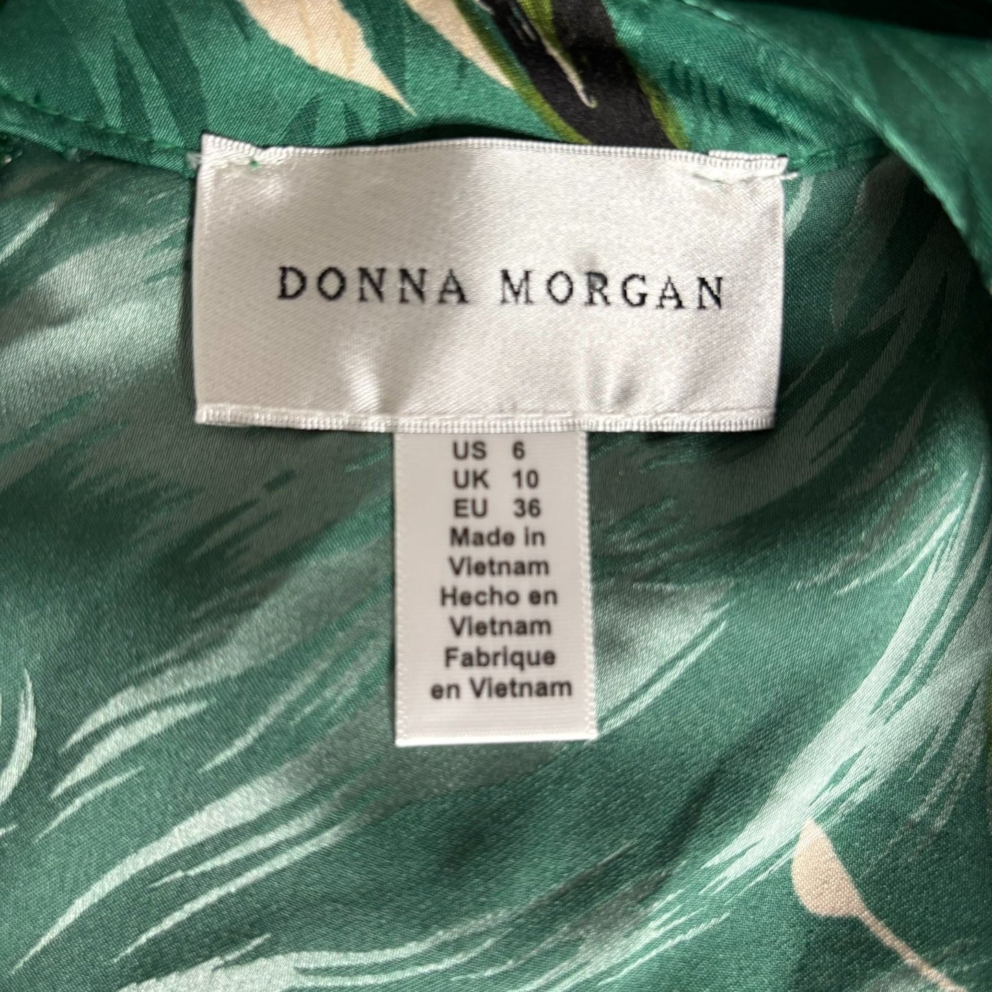 Donna Morgan Floral Midi Dress Size 6 Long Sleeves Tie Belt Waist V Neck