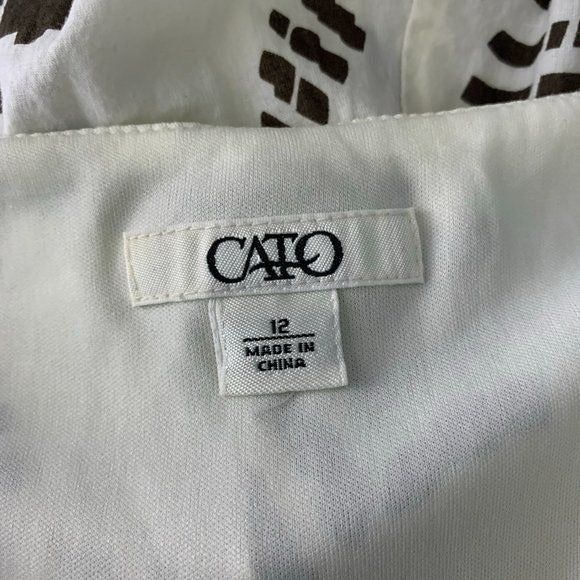 Cato Feather Print Knee Length Full Skirt 12 Cream Side Zip Lined Pleated