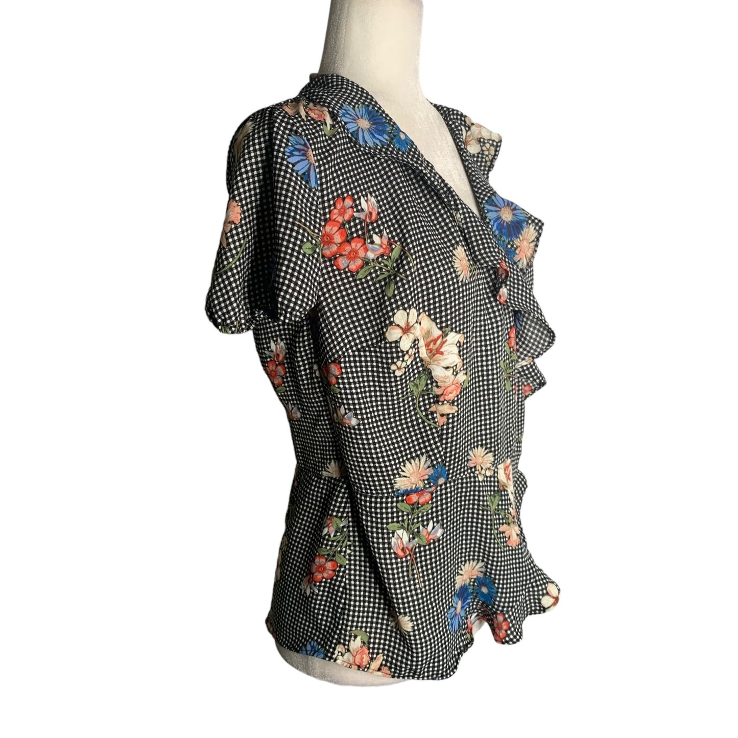 Maurices Black Checkered Wrap Top Medium Floral Ruffle Peplum Puff Sleeve