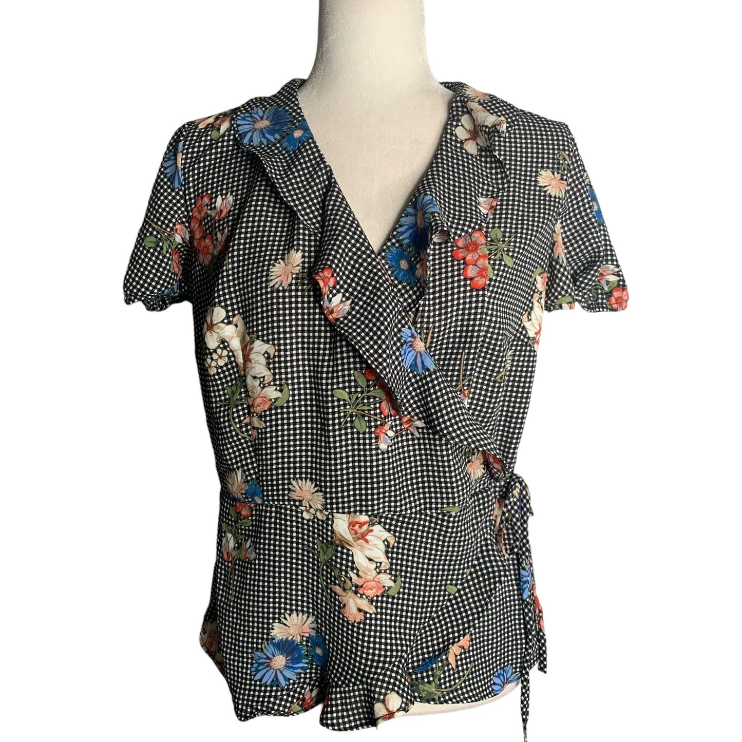 Maurices Black Checkered Wrap Top Medium Floral Ruffle Peplum Puff Sleeve