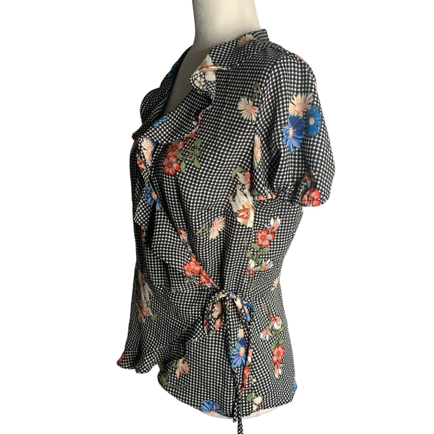 Maurices Black Checkered Wrap Top Medium Floral Ruffle Peplum Puff Sleeve
