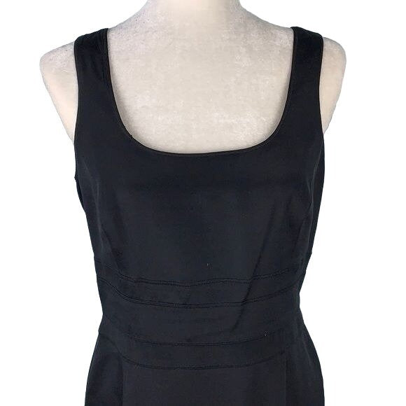 Eccoci Black Silk Sleeveless Sheath Dress 6 Black Lined Zip Scoop Neck Midi
