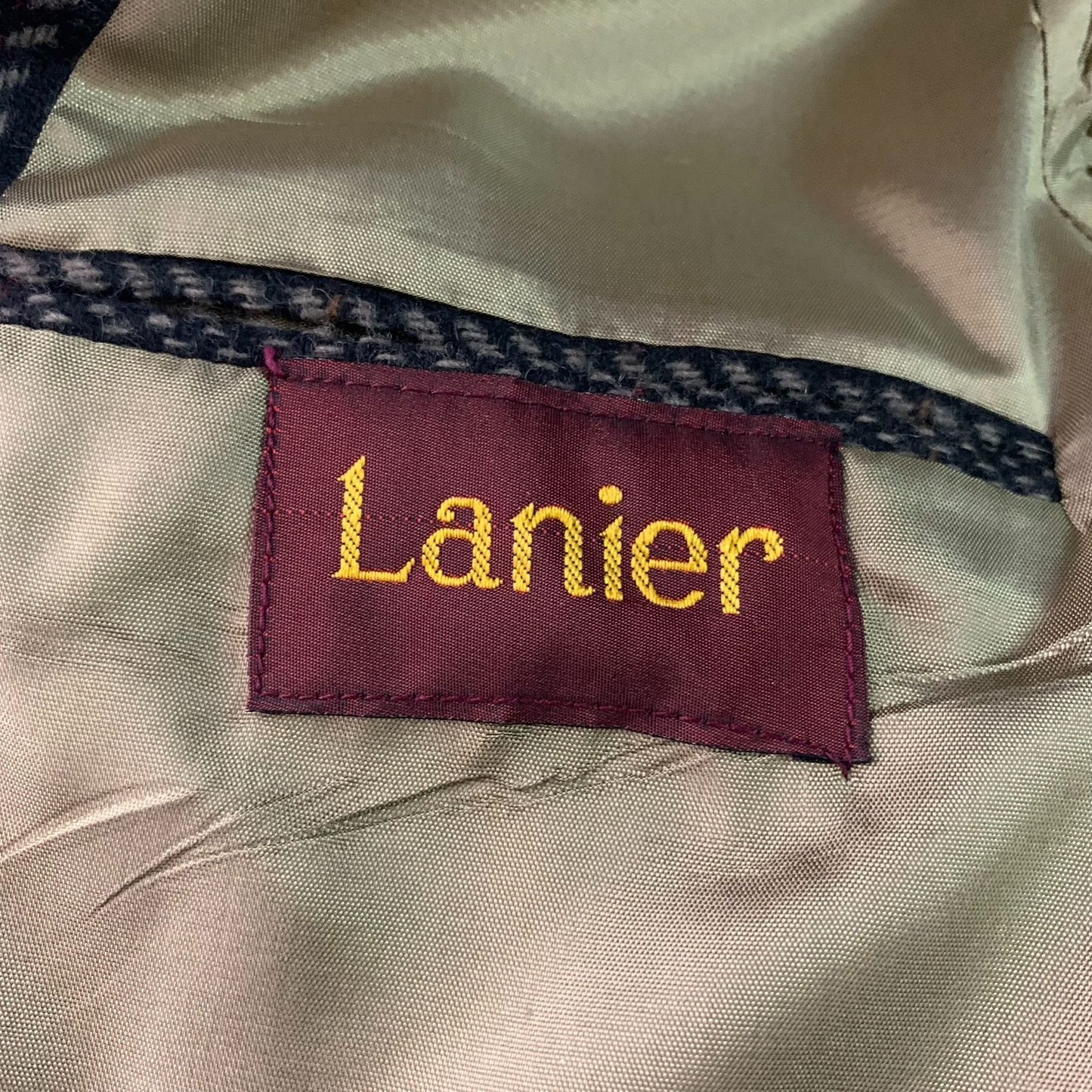 Vintage Lanier Wool Blend Sport Coat Blazer 42 Black Check 2 Button Pockets