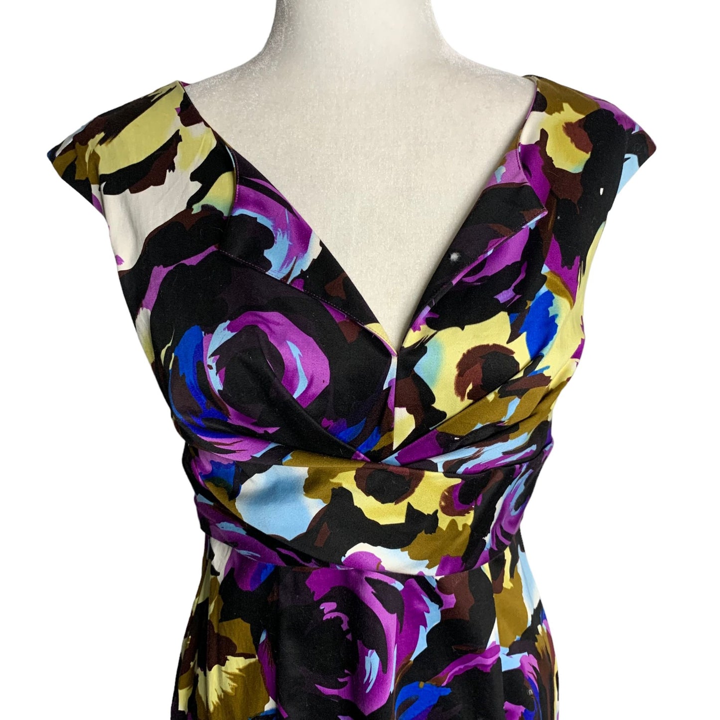 Donna Ricco Sleeveless Sheath Dress 4 Black Floral Zip V Neck Partially Lined