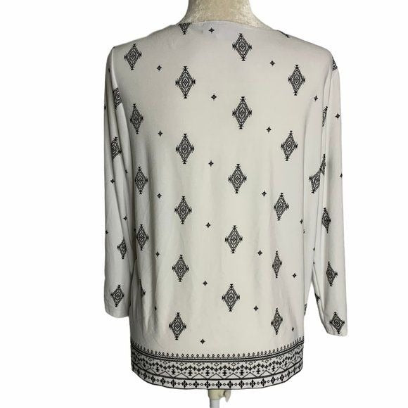 Chicos Easywear Split V Tunic Top L White Geometric 3/4 Sleeve Stretch Pullover