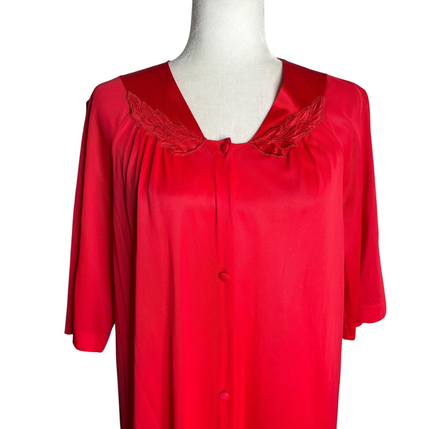 Vintage 80s Vassarette Red Nylon Button-Front Robe Nightgown Embroidered Collar