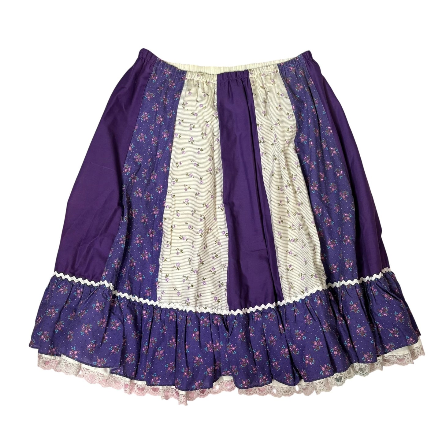 Vintage 80s Floral Prairie Skirt Lace Trim Medium Purple Patchwork Squaredancing