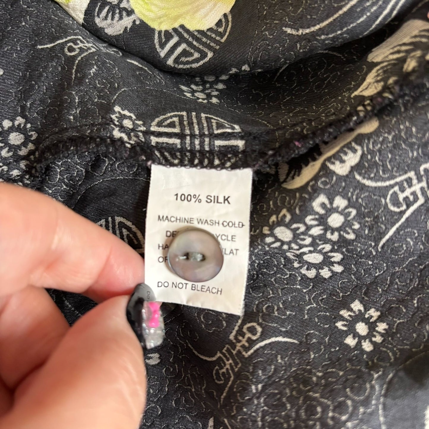 Silk Button Down Kimono Style Blouse Large Black Floral Mandarin Collar