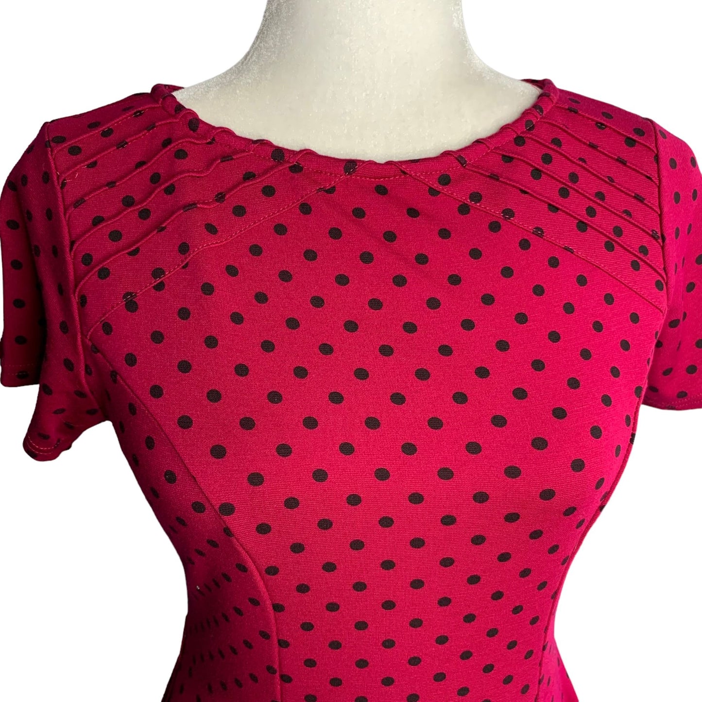 Unique Vintage Retro Swing Dress M Fuchsia Polka Dot Pleated Zip Stretch Knit