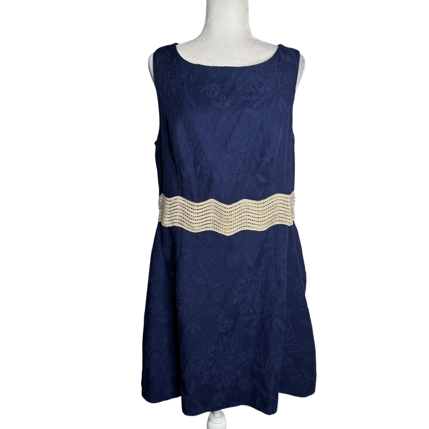 Lilly Pulitzer Siarra Stretch Dress Size 14 Navy Blue Jaccard Sleeveless Pockets