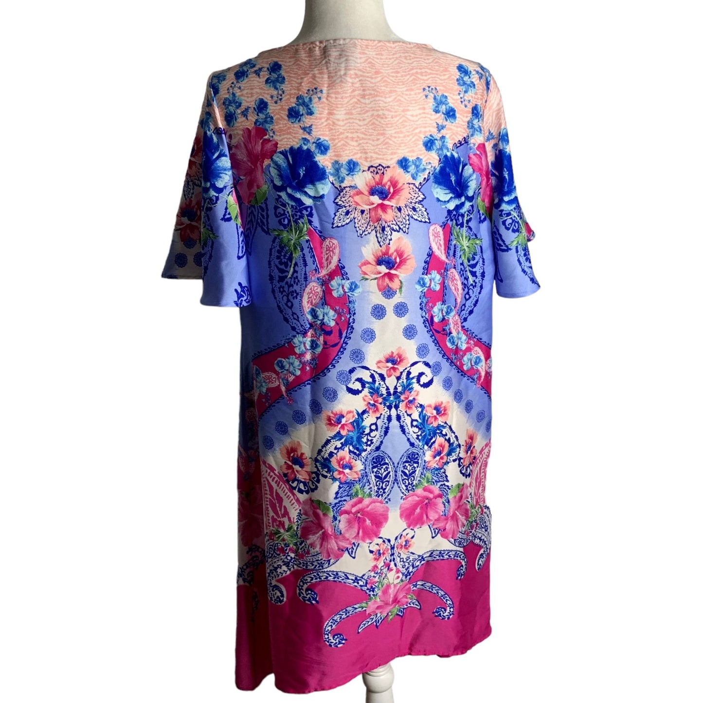 JM Collection Floral Swing Dress M Pink Blue Short Sleeve V Neck Knee Length