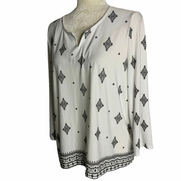Chicos Easywear Split V Tunic Top L White Geometric 3/4 Sleeve Stretch Pullover
