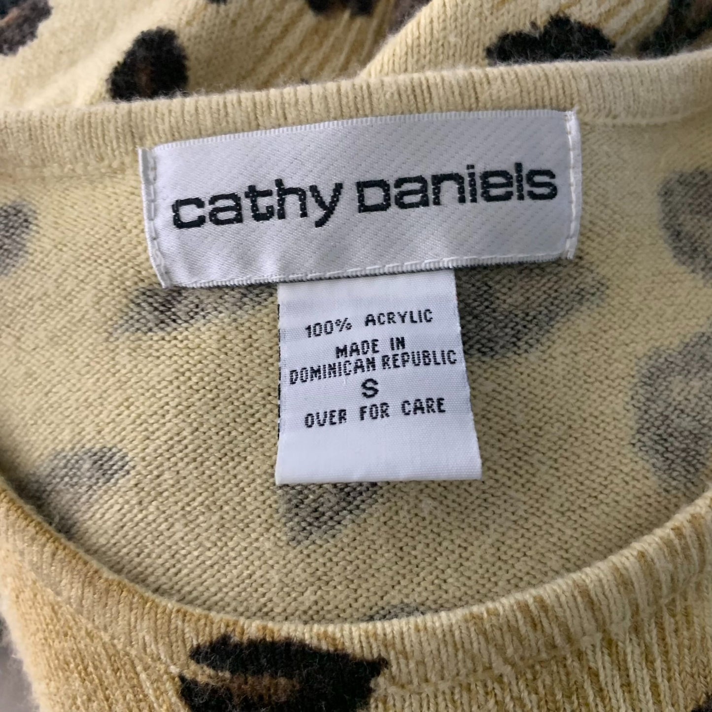 Vintage 90s Cathy Daniels Knit Pullover Sweater S Tan Leopard Print Round Neck