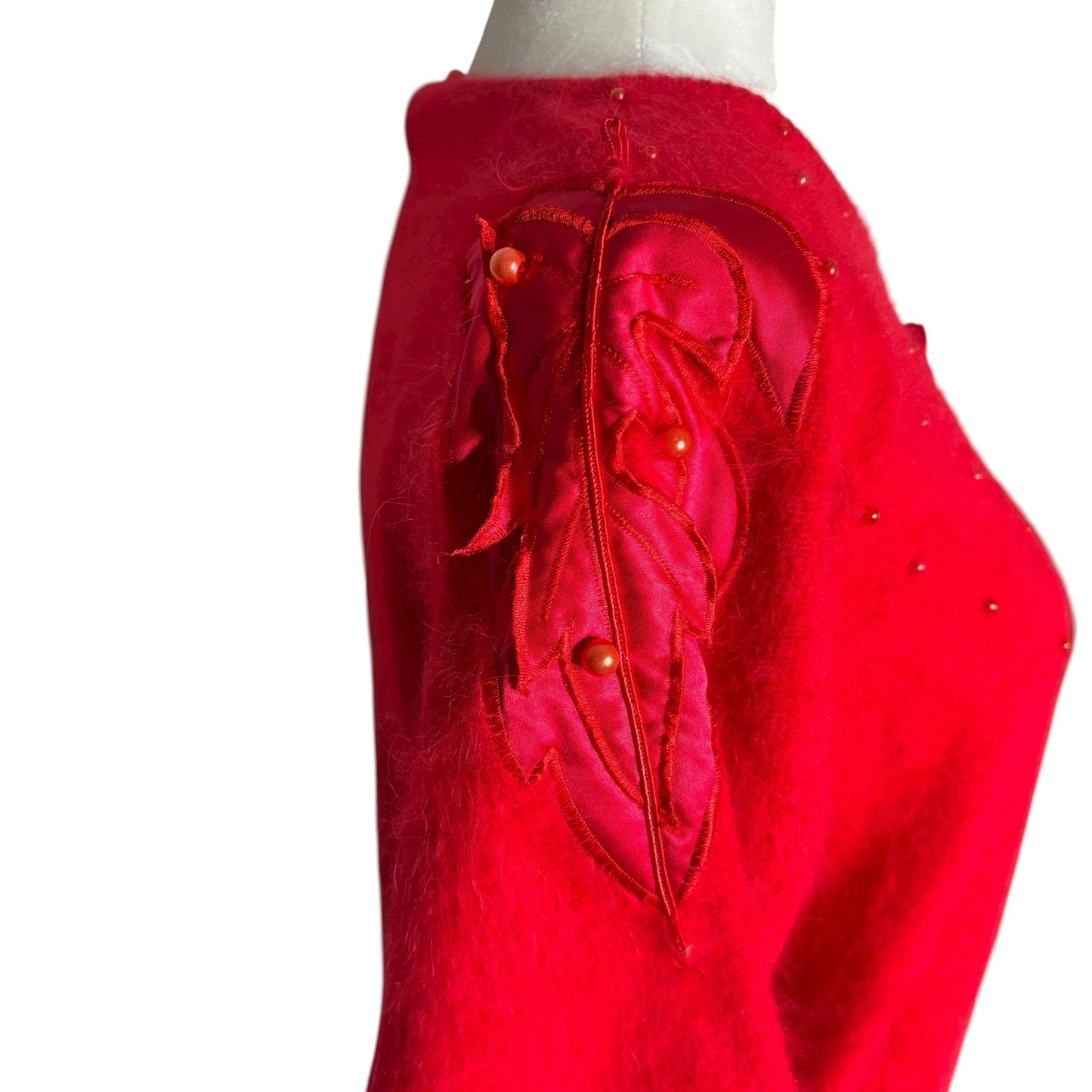 Vintage Fontaine Knit Red Angora Pullover Sweater Beaded Leaf Applique