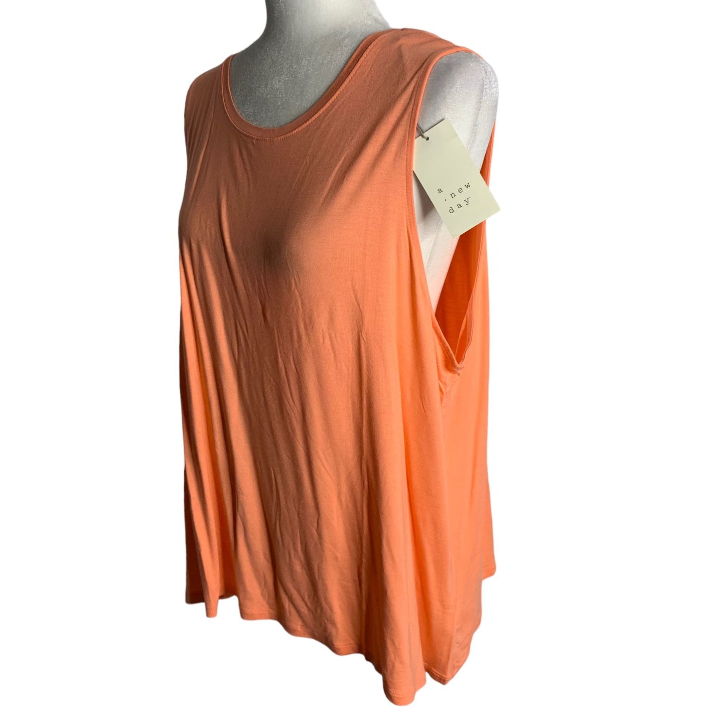 A New Day Stretch Knit Tank Top 1XL Peach Orange Sleeveless Round Neck Athletic