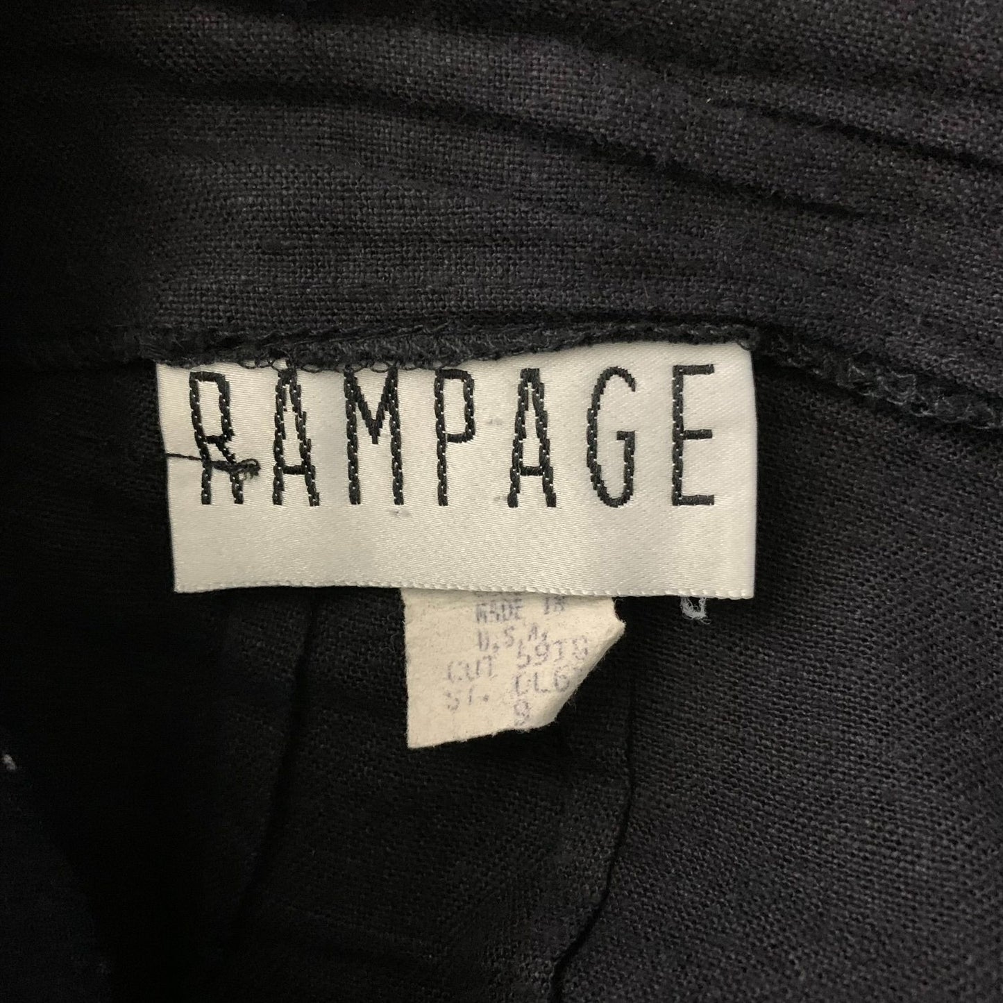 Vintage 90s Rampage Linen Shorts 8 Black Cuffed Belt Loops Pleated Front Zipper