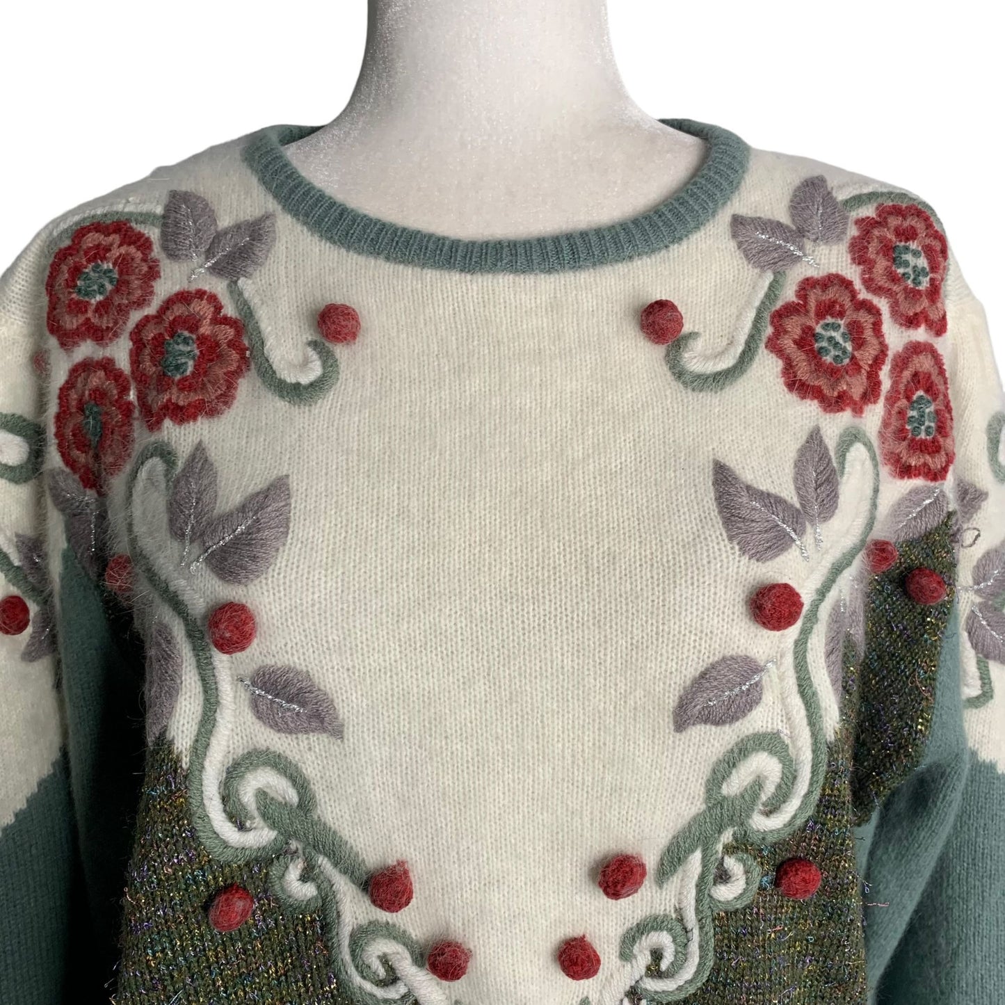 Vintage 80s Lambs Wool Angora Knit Sweater M Green Embroidered Floral Pullover