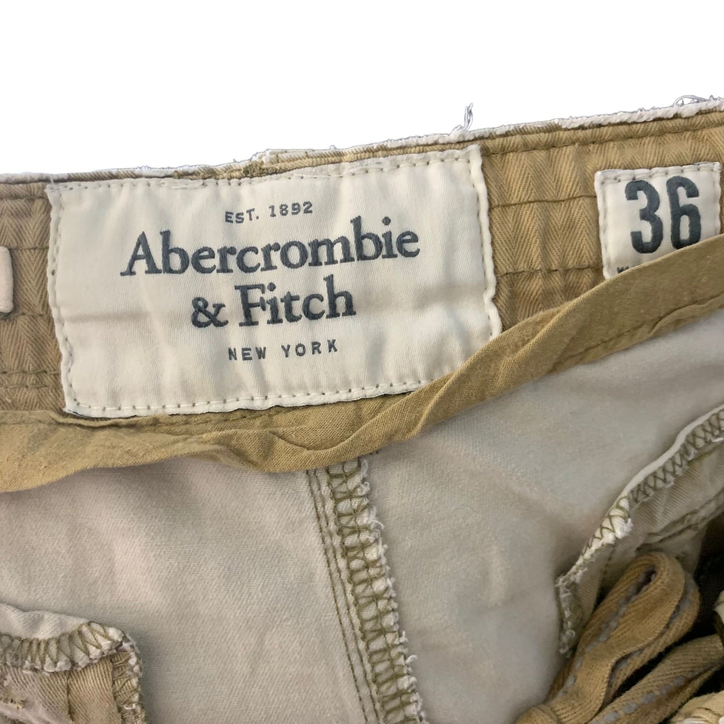 Vintage Y2K Abercrombie Cargo Shorts 32 Khaki Pockets Pockets Adjustable Waist