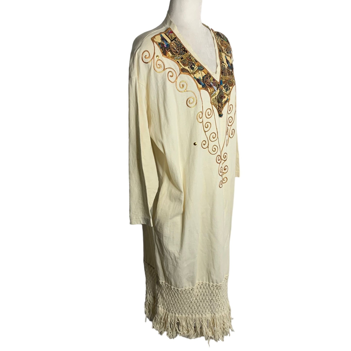 Vintage 90s Hand Painted T Shirt Dress M Cream Crochet Knit Fringe Pockets