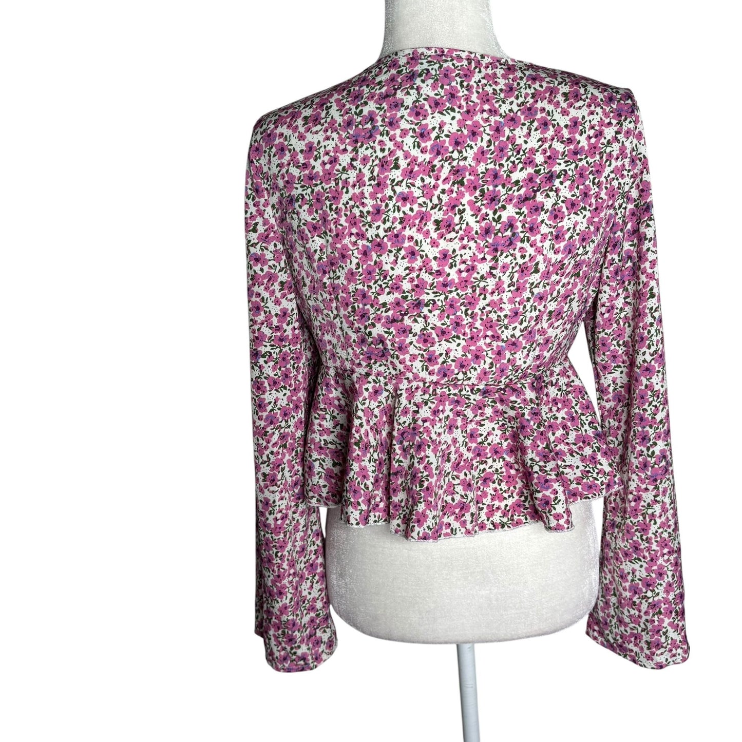 Floral Long Bell Sleeve Tie Front Peplum Blouse Medium Pink White Deep V Neck