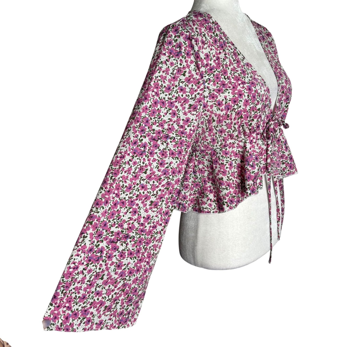 Floral Long Bell Sleeve Tie Front Peplum Blouse Medium Pink White Deep V Neck