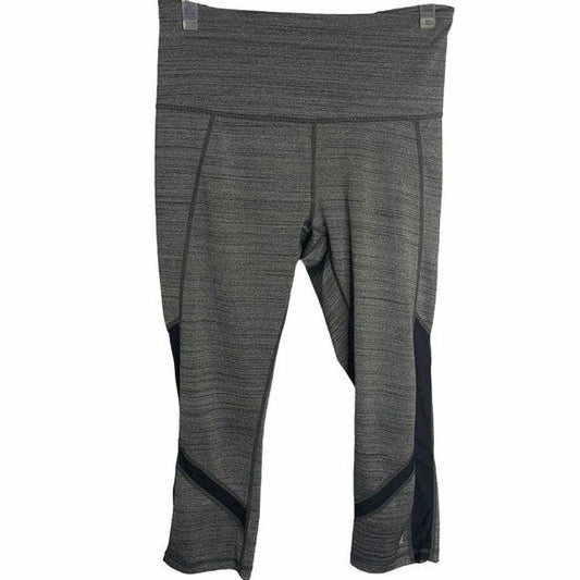 Reebok Athletic Mid Rise Capri Leggings M Grey Black Mesh Panels Workout Pants