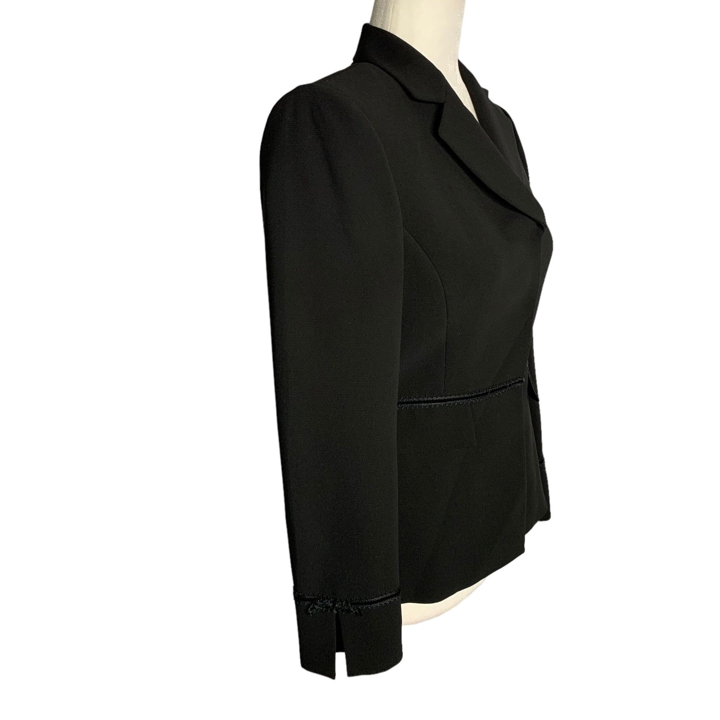 Vintage Y2K Tahari Blazer Jacket 2P Black Lined Lace Trim Snap Front Notch