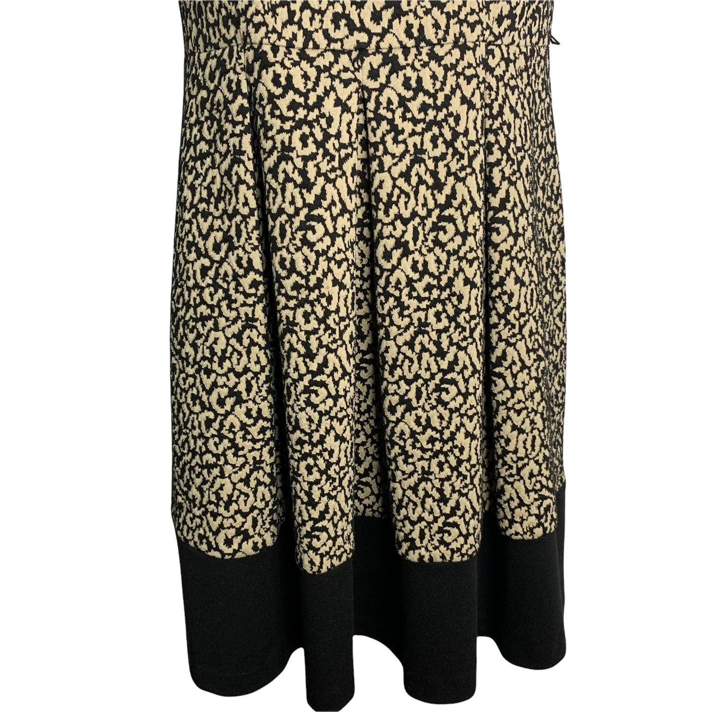 Dana Buchman Animal Print Swing Dress 12 Black Stretch Knit Textured Zip Sleeveless