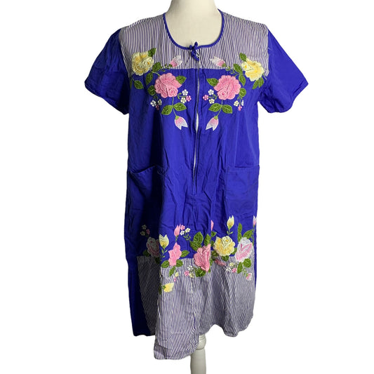 Vintage Embroidered Shift Dress M Blue Floral Pockets Zip Front Short Sleeves