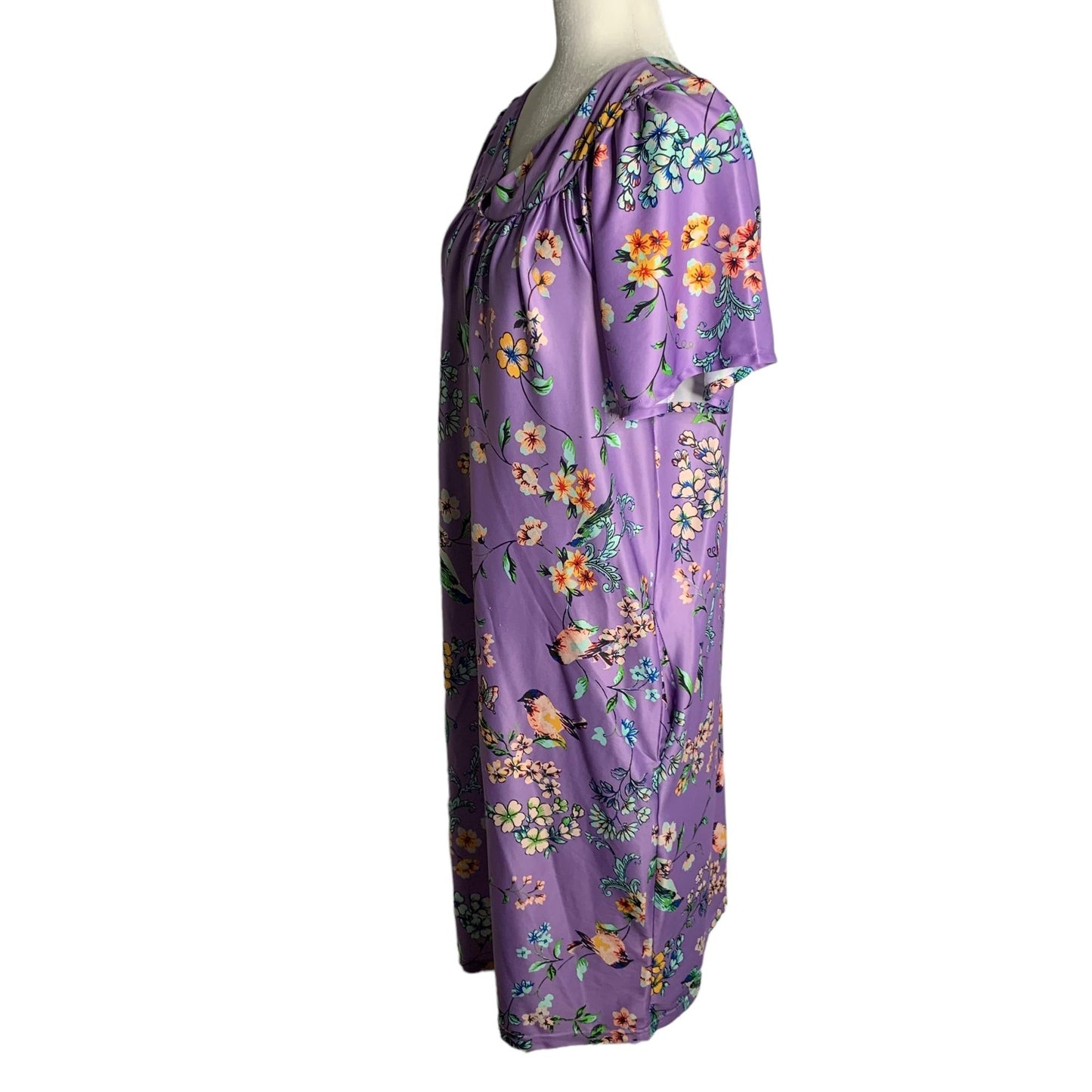 Vintage Anthony Richards MuuMuu House Dress M Purple Floral Pockets Short Sleeve