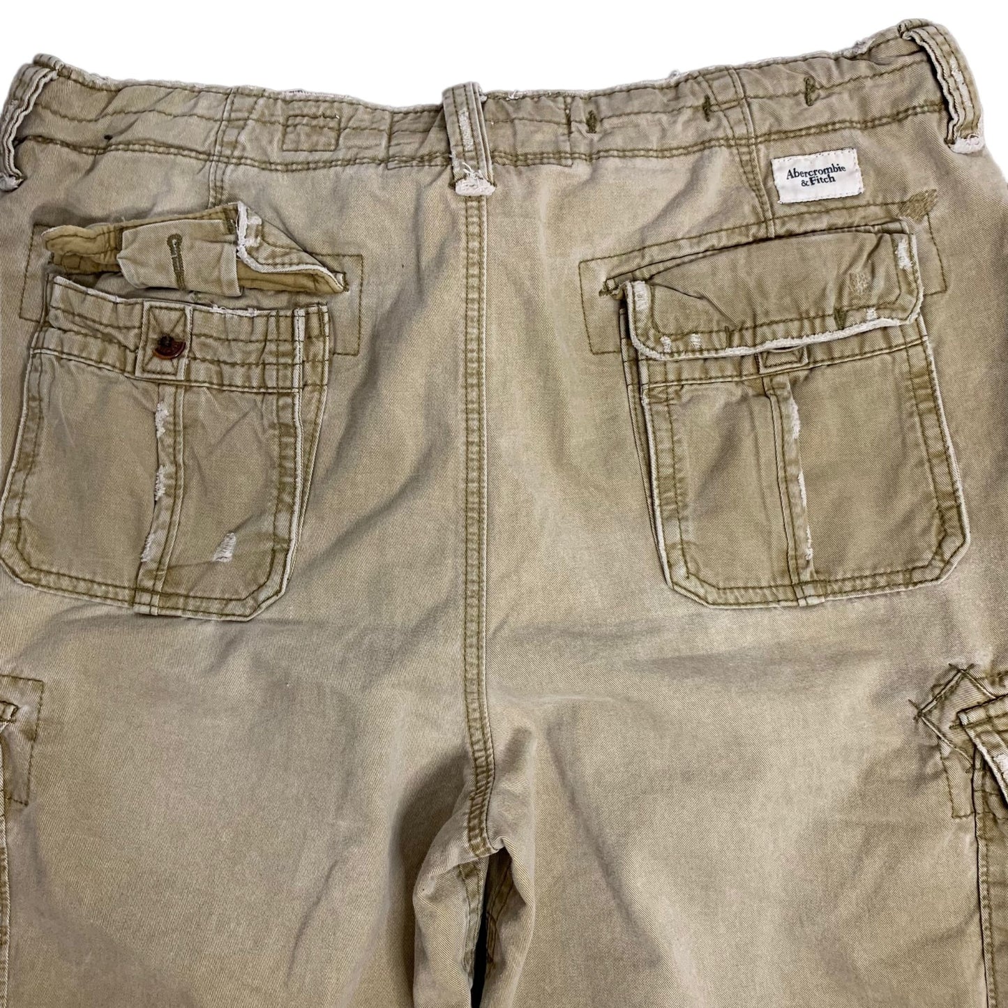 Vintage Y2K Abercrombie Cargo Shorts 32 Khaki Pockets Pockets Adjustable Waist