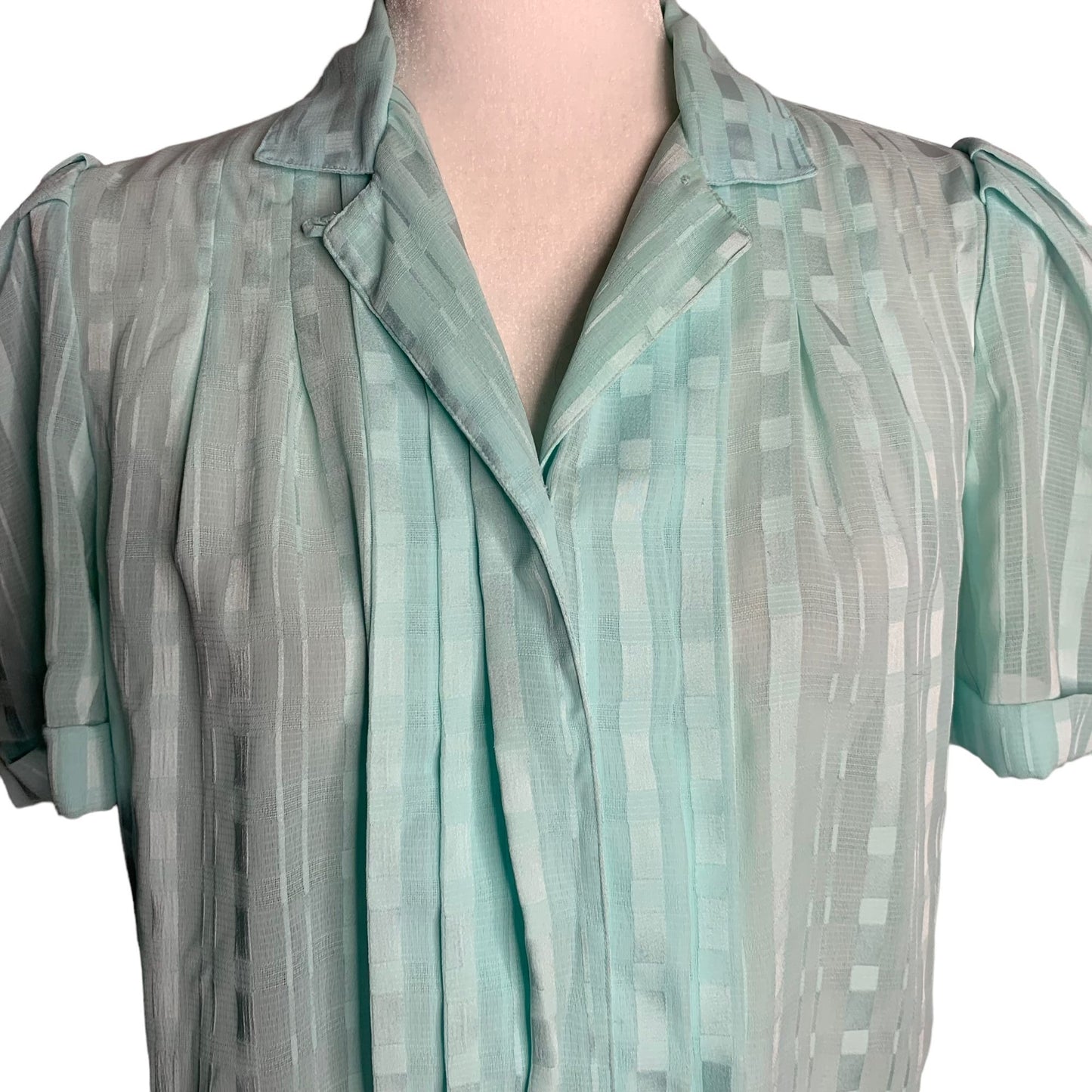 Vintage Button Up Pleated Blouse 6 Blue Striped Slightly Sheer Short Sleeve