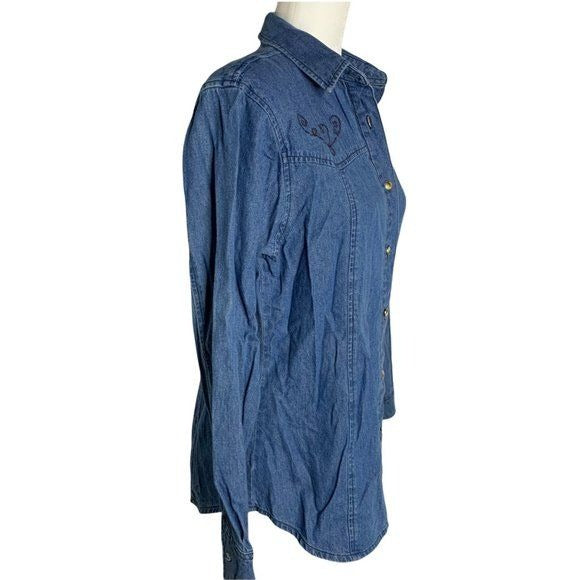 Vintage 80s Wrangler Western Shirt M Blue Denim Chambray Embroidered Button