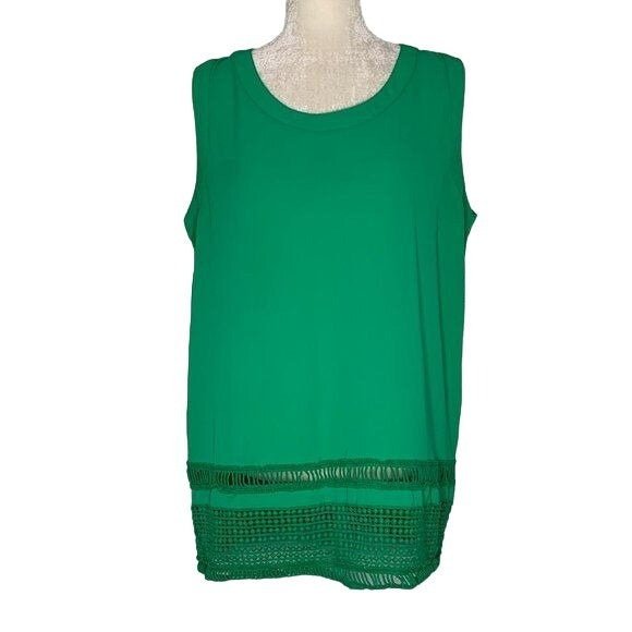 Gibson Latimer Tank Top Sleeveless Blouse M Green Crochet Knit Trim Round Neck