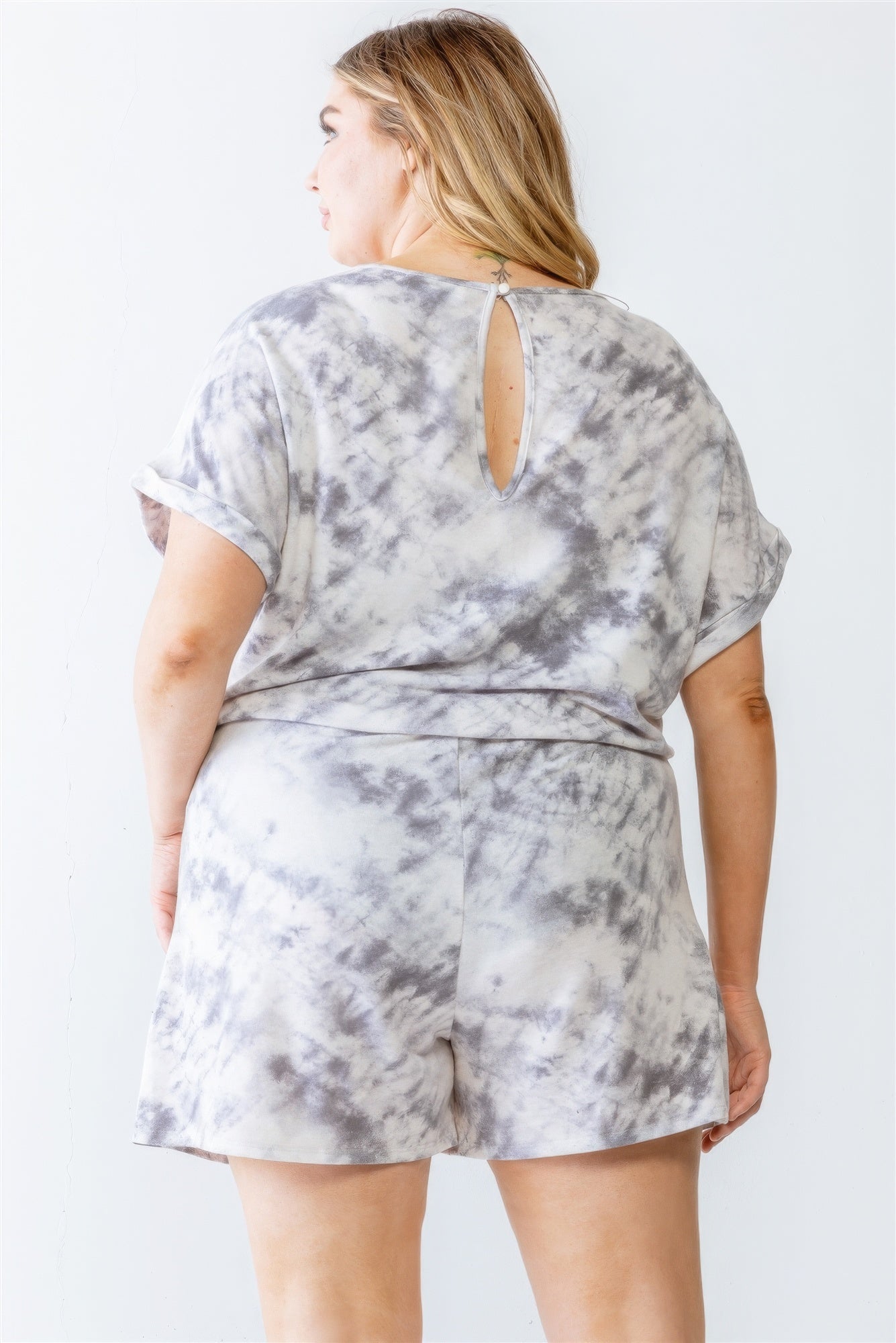 Plus Ivory & Grey Tie-dye Print Two Pocket Romper