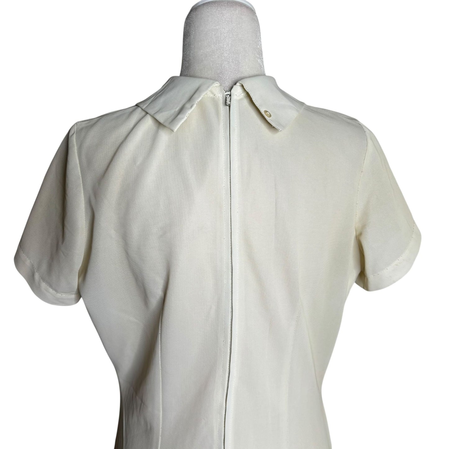 Vintage 70s Short Sleeve Shift Dress Small White Collar Pintuck Zipper Pockets
