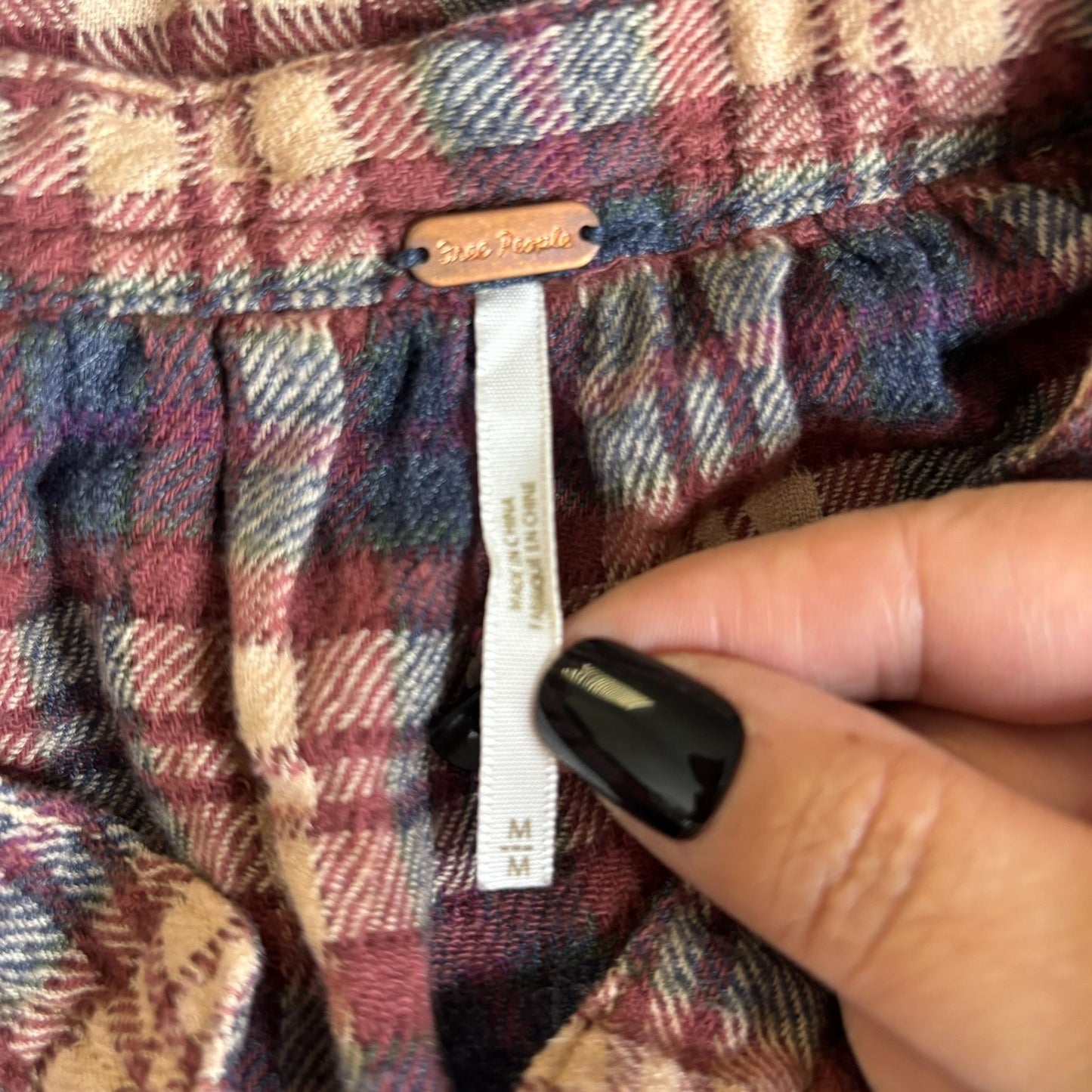 Free People Pullover Flannel Shirt Medium Maroon Red Plaid Buttons Long Sleeve