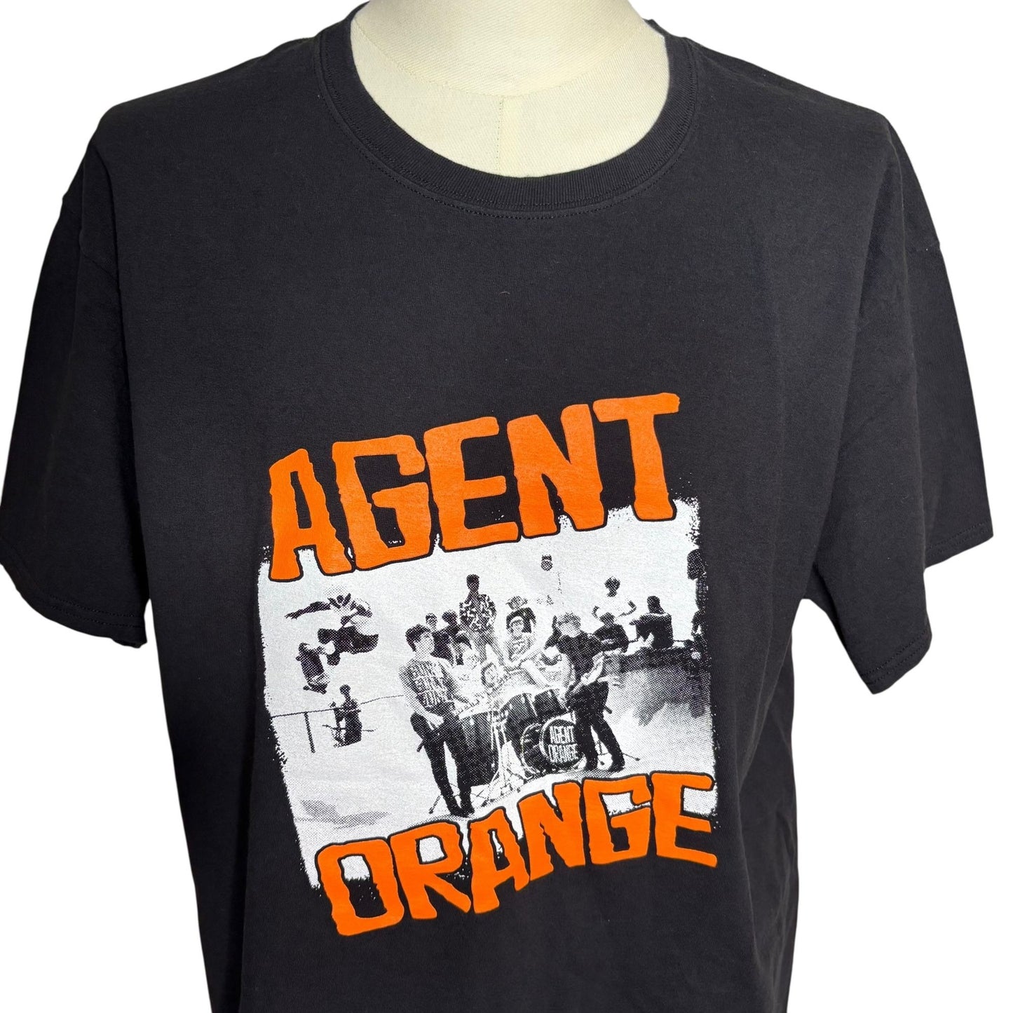 Agent Orange Band Graphic T-Shirt Punk Rock XL Black Crewneck Short Sleeve Tee