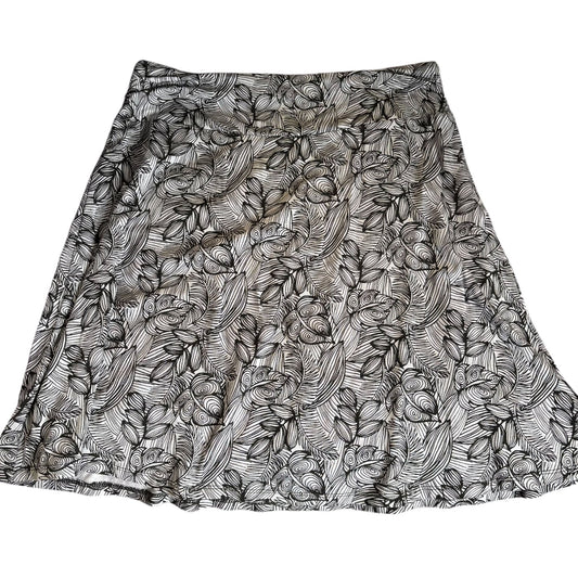 Dakini Leaf Patterned A Line Athletic Skirt Medium Black White Stretch Skater