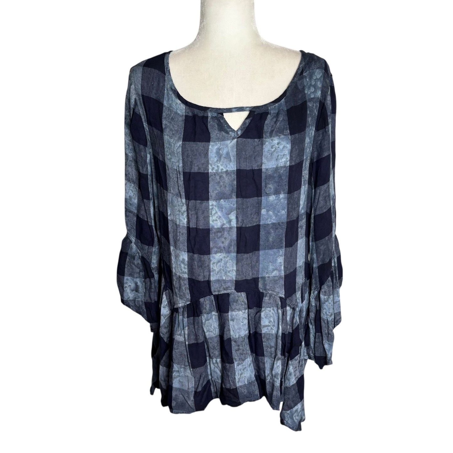 One World Plaid Tunic Top Ruffle Hem Medium Blue Bell Sleeves Keyhole Back