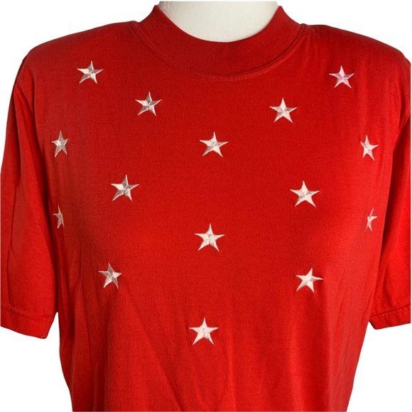 Vintage 90s Baxter & Wells Embroidered T Shirt M Red Stars Short Sleeves