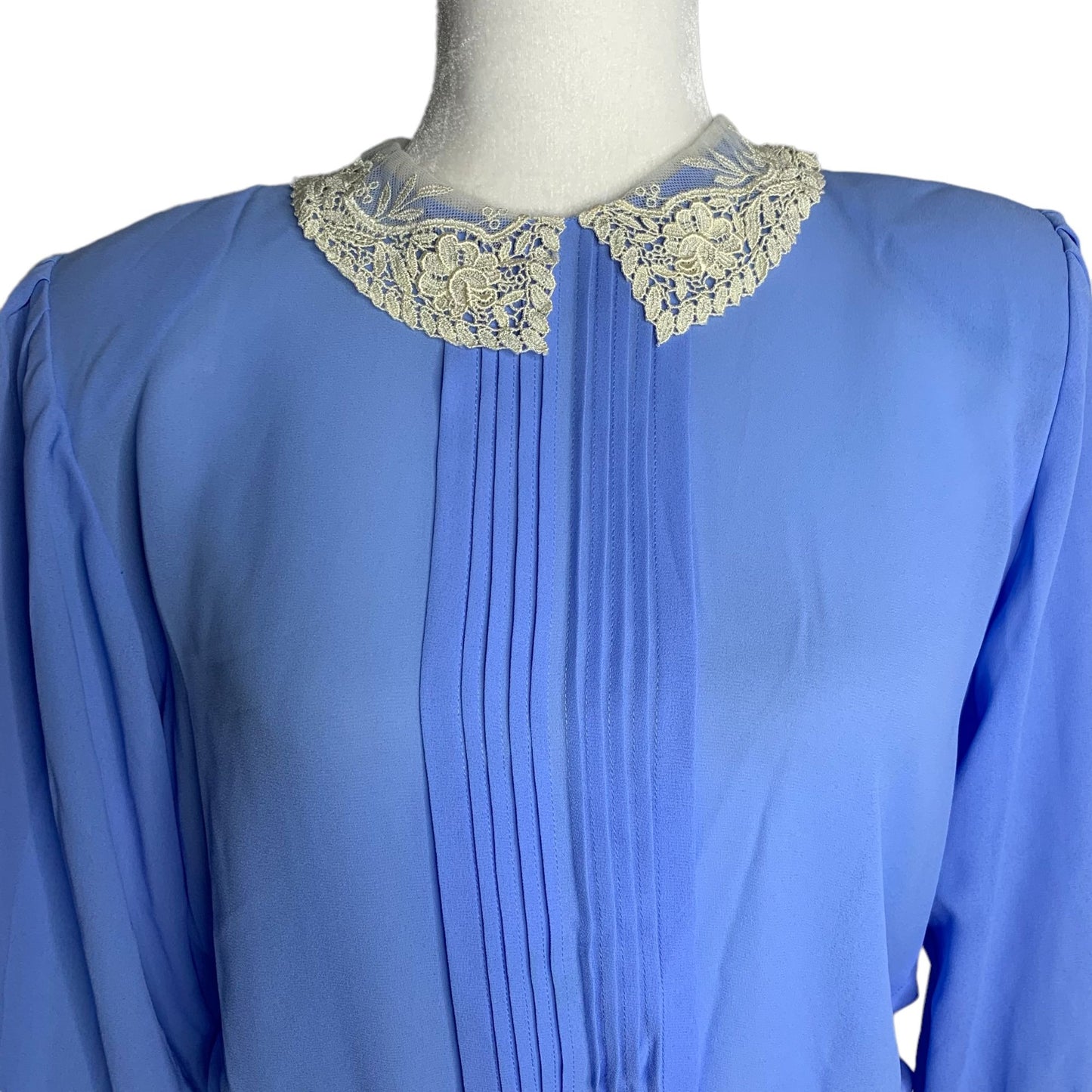 Vintage 80s Pleated Blouse S Blue Buttons Lace Collar 3/4 Sleeve Shoulder Pads