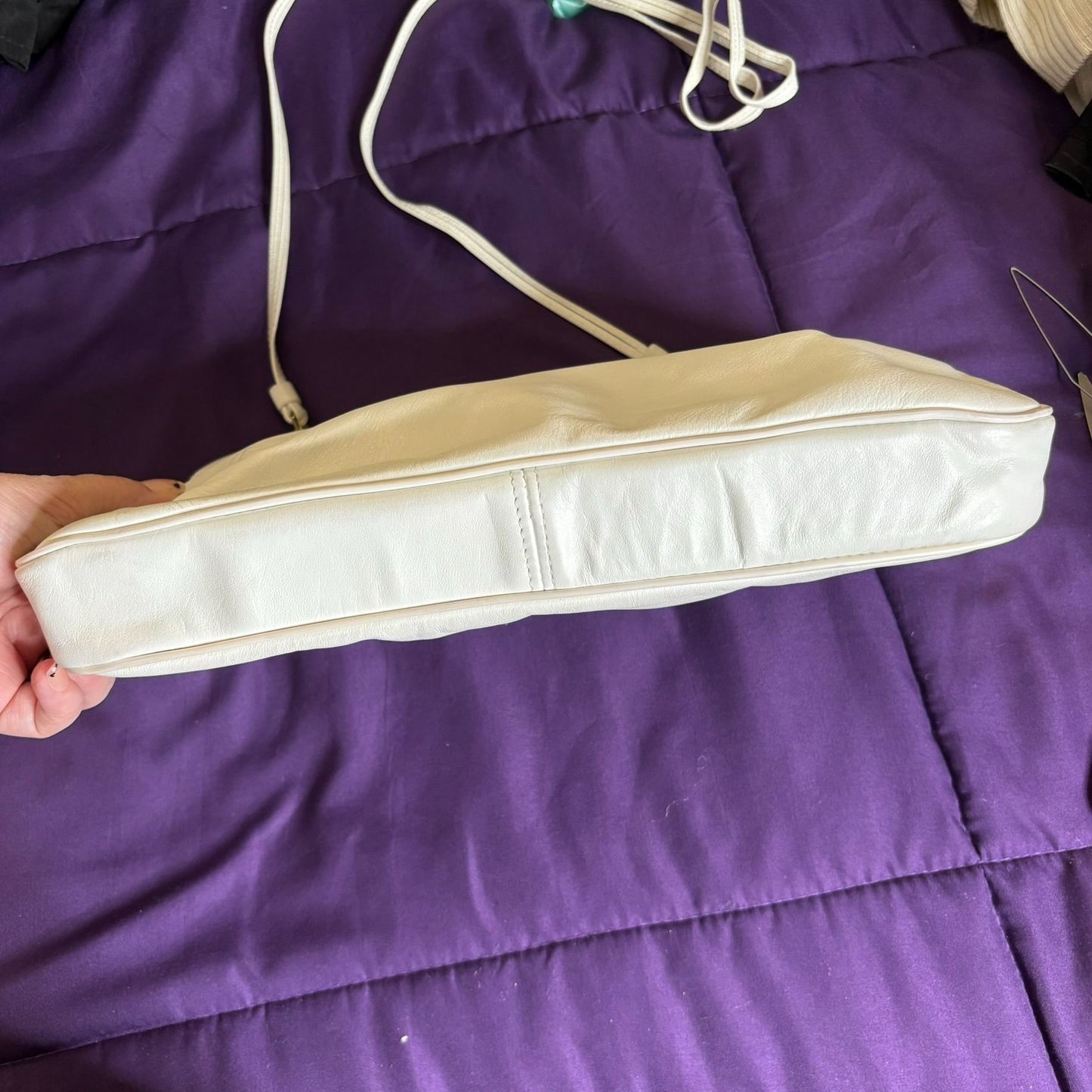 Vintage 80s Etienne Aigner Leather Crossbody Handbag White Gold Removable Strap