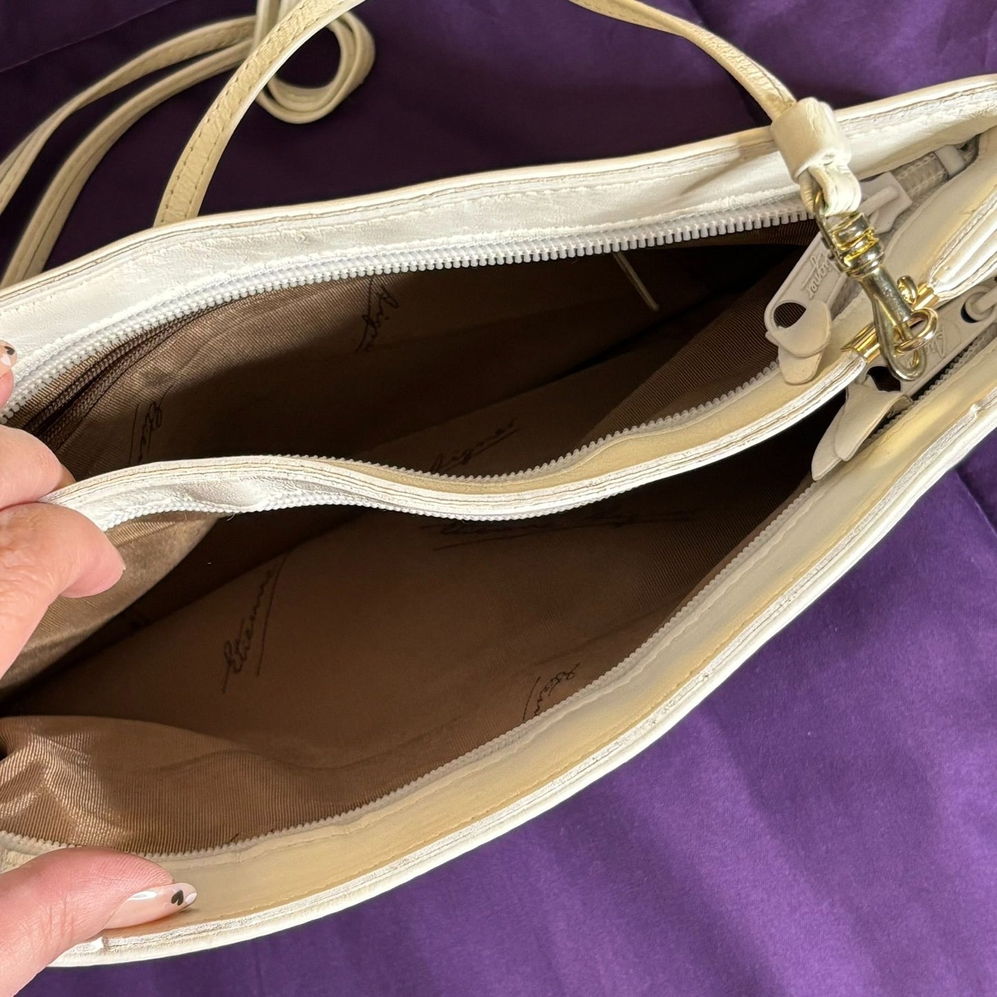 Vintage 80s Etienne Aigner Leather Crossbody Handbag White Gold Removable Strap