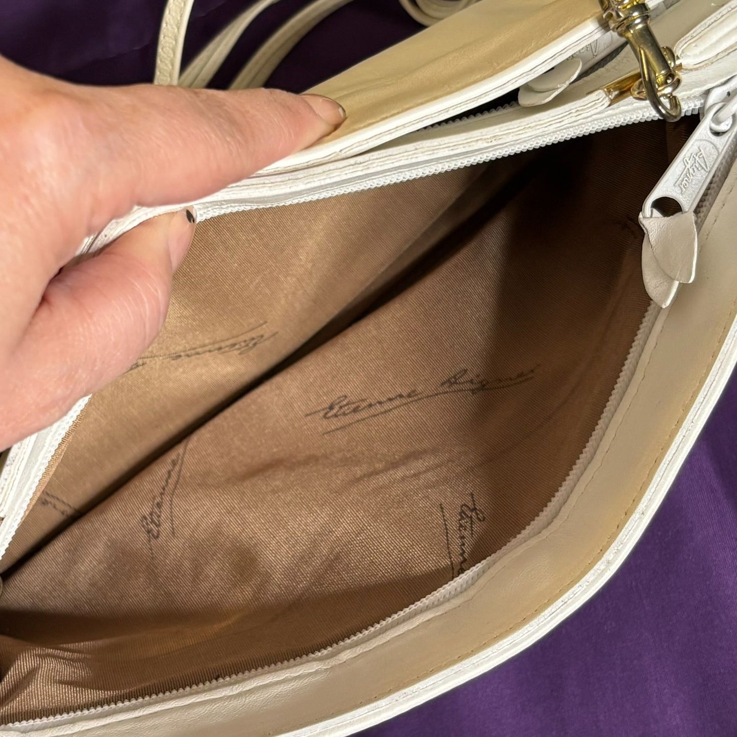 Vintage 80s Etienne Aigner Leather Crossbody Handbag White Gold Removable Strap