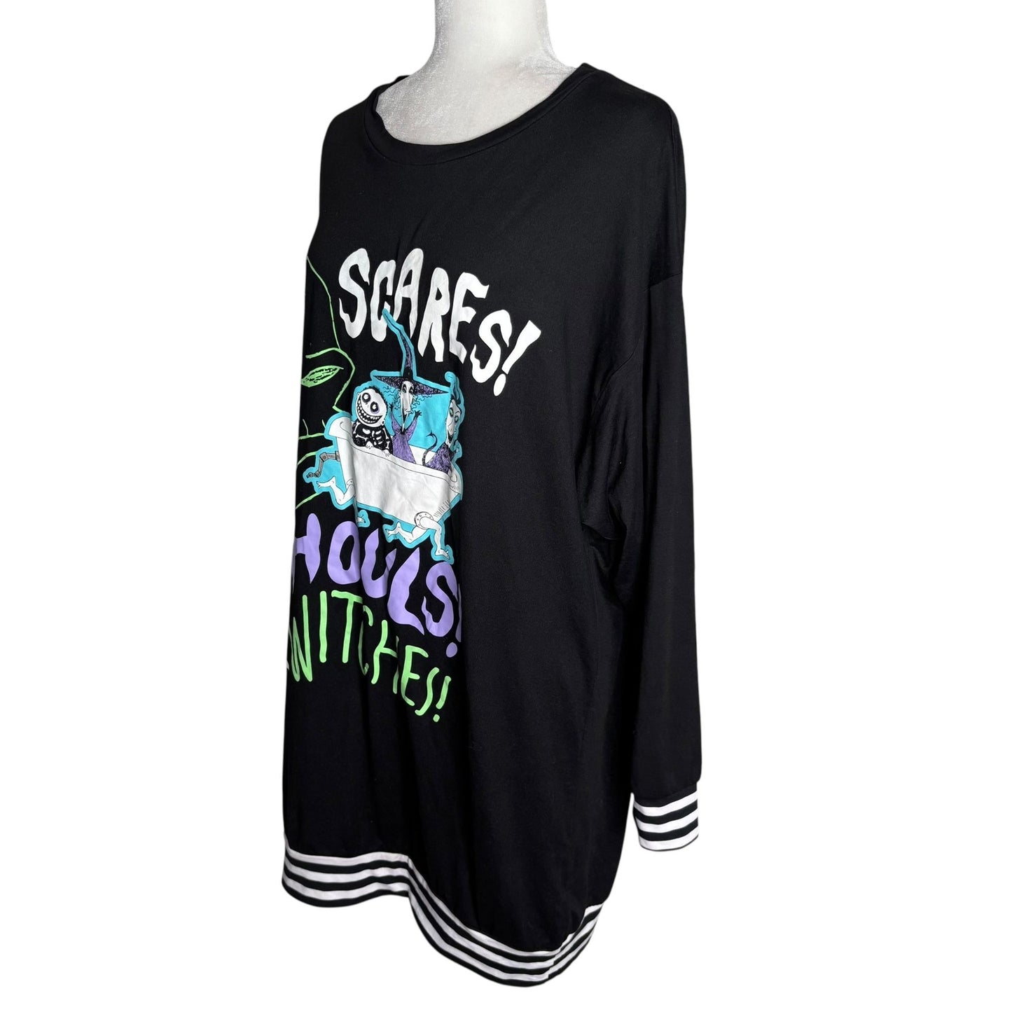 Disney Tim Burtons Nightmare Before Christmas Large 12-14 Black Sleep Shirt